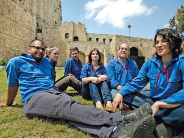 Educating in Acre – on a kibbutz